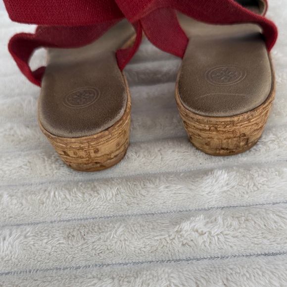 Charleston Peri Red Sandals size 7 - Picture 7 of 10